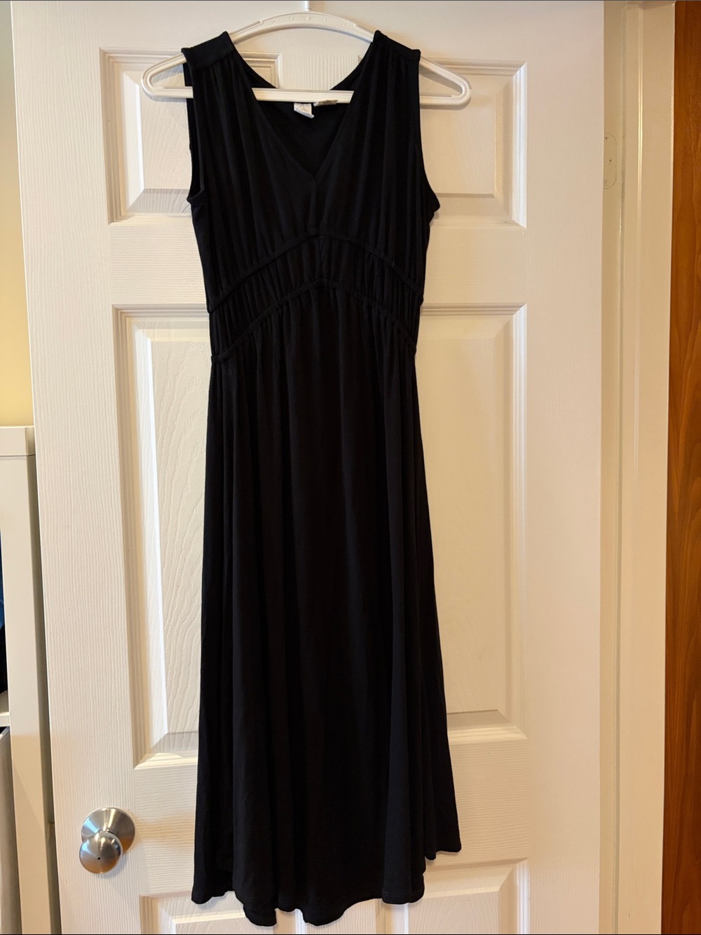 Joie Black Sleeveless V-Neck Maxi Dress